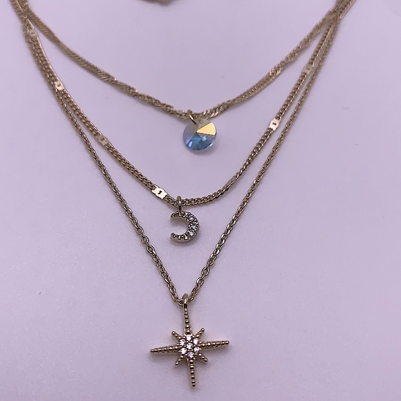 Triple Strand Gold Chains With CZ NorthStar, Moon and Crystal Drop Charms - NEW - Picture 5 of 6